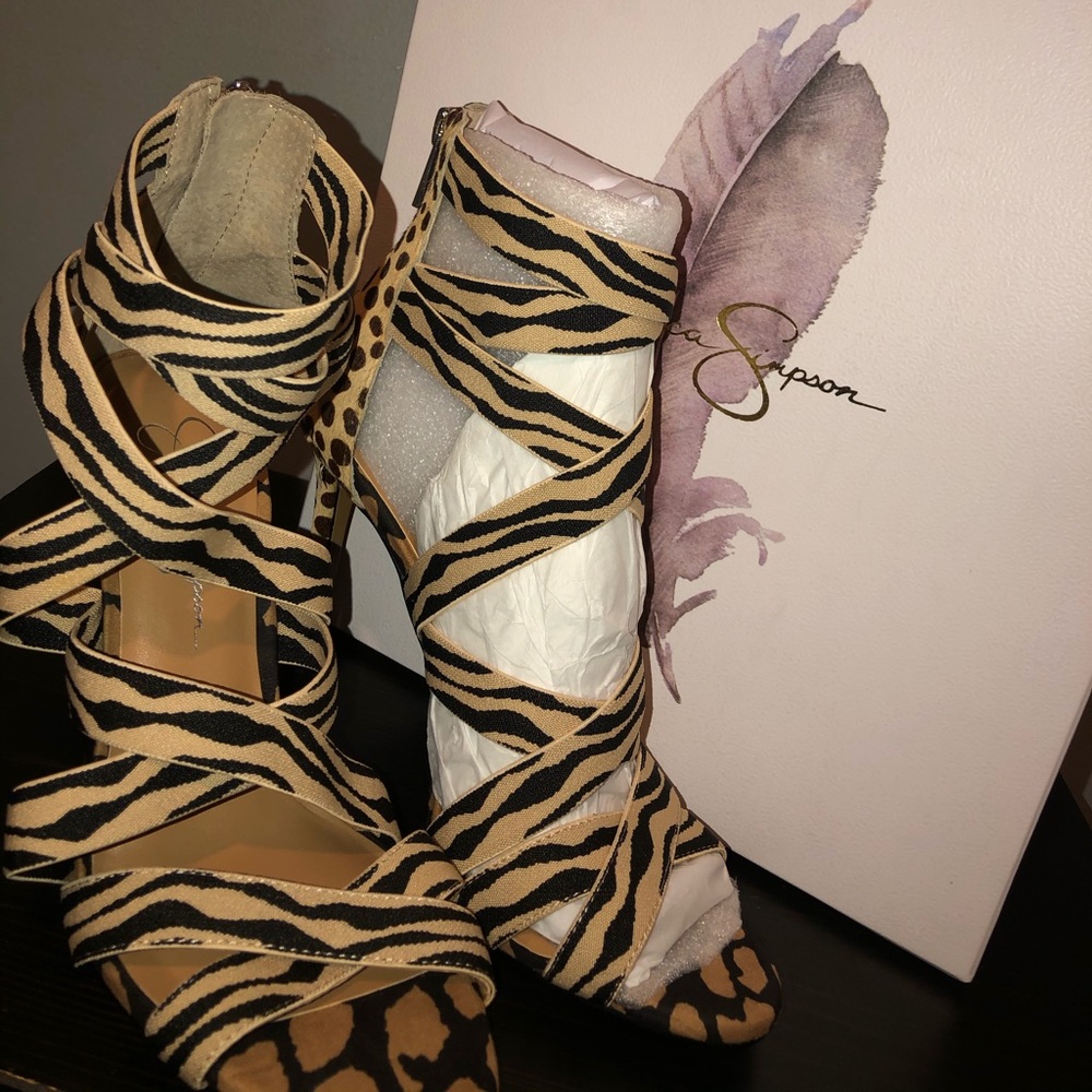 Jessica Simpson High Heels 👠 💋